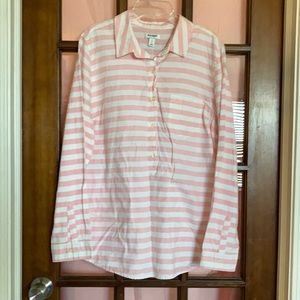 🎉3 for $15 on items $10 or less              Old Navy pink&white striped shirt